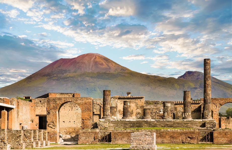 Pompeii - Herculaneum - Vesuvius Tour